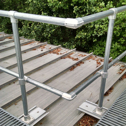 CAD Drawings Design Components Inc / Metalwalk® Typical Handrail, Corner Condition