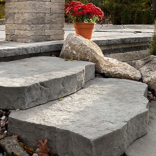 CAD Drawings Techo-Bloc Steps: Maya
