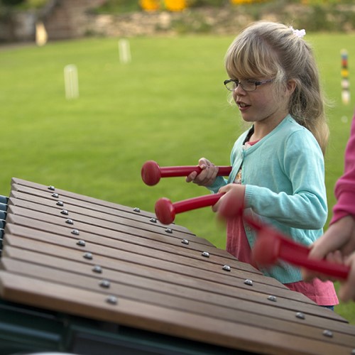 Grand Marimba – löökpillimängGrand Marimba – löökpillimäng  